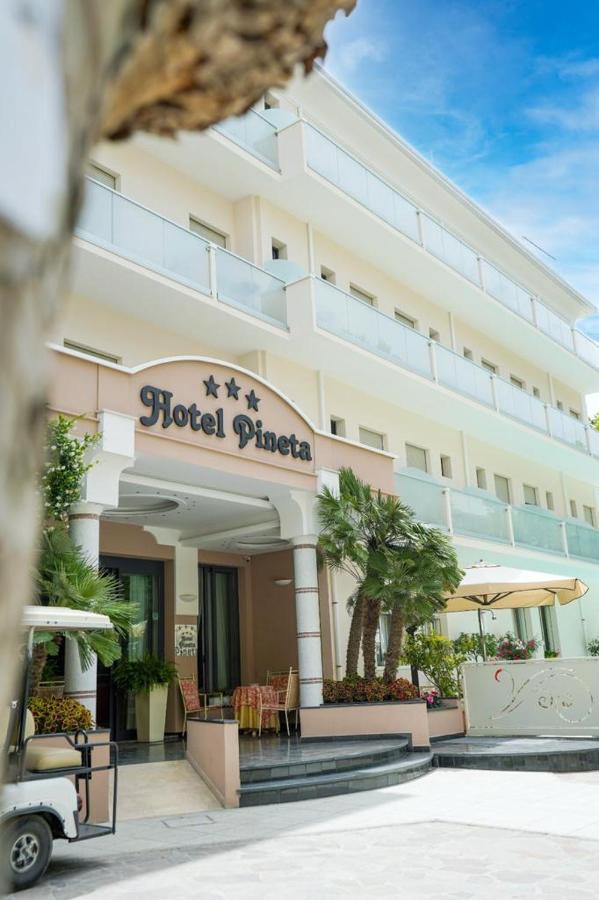 בלריה-איגאה מרינה Hotel Pineta מראה חיצוני תמונה